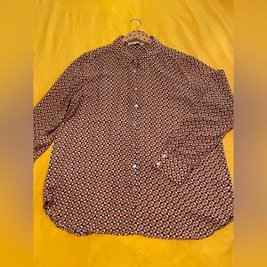 Rose&Olive Geometric Patterned Button Down Shirt with Collar